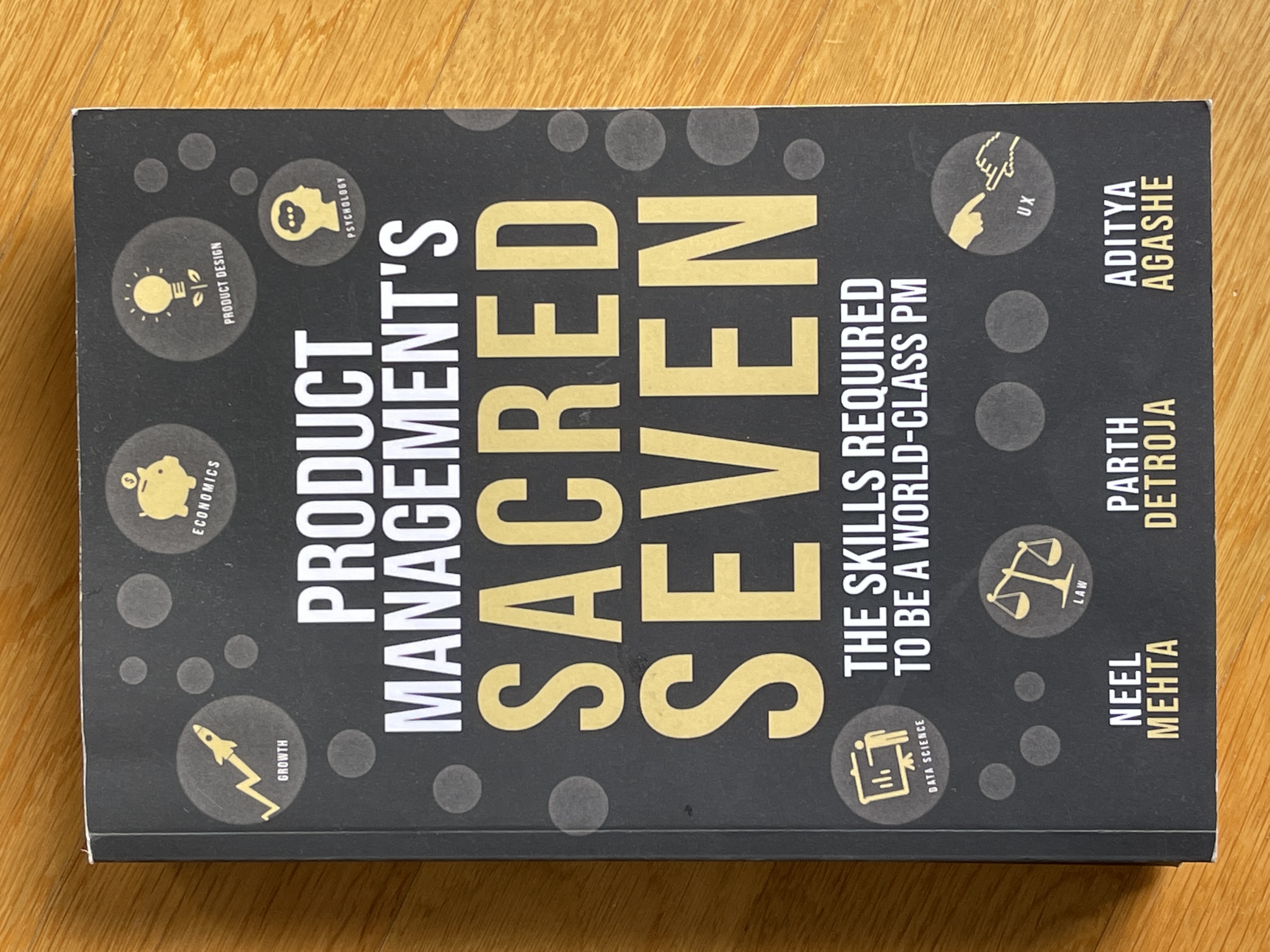 Product Management's Sacred Seven (Paperback, 2021, Paravane Ventures)